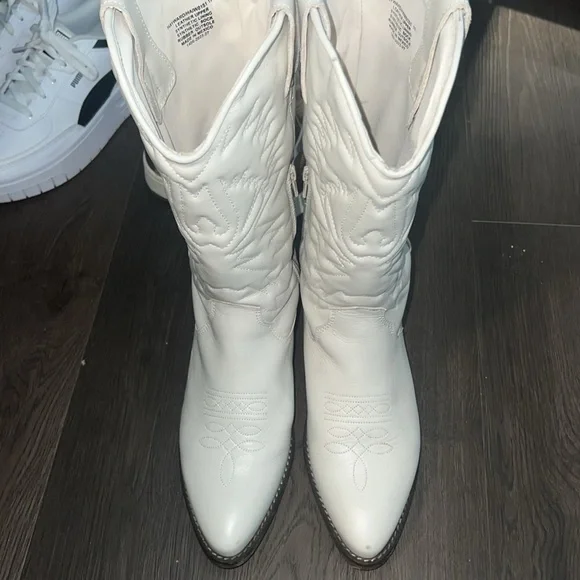 Steve Madden Cowboy Boots - Picture 2 of 4